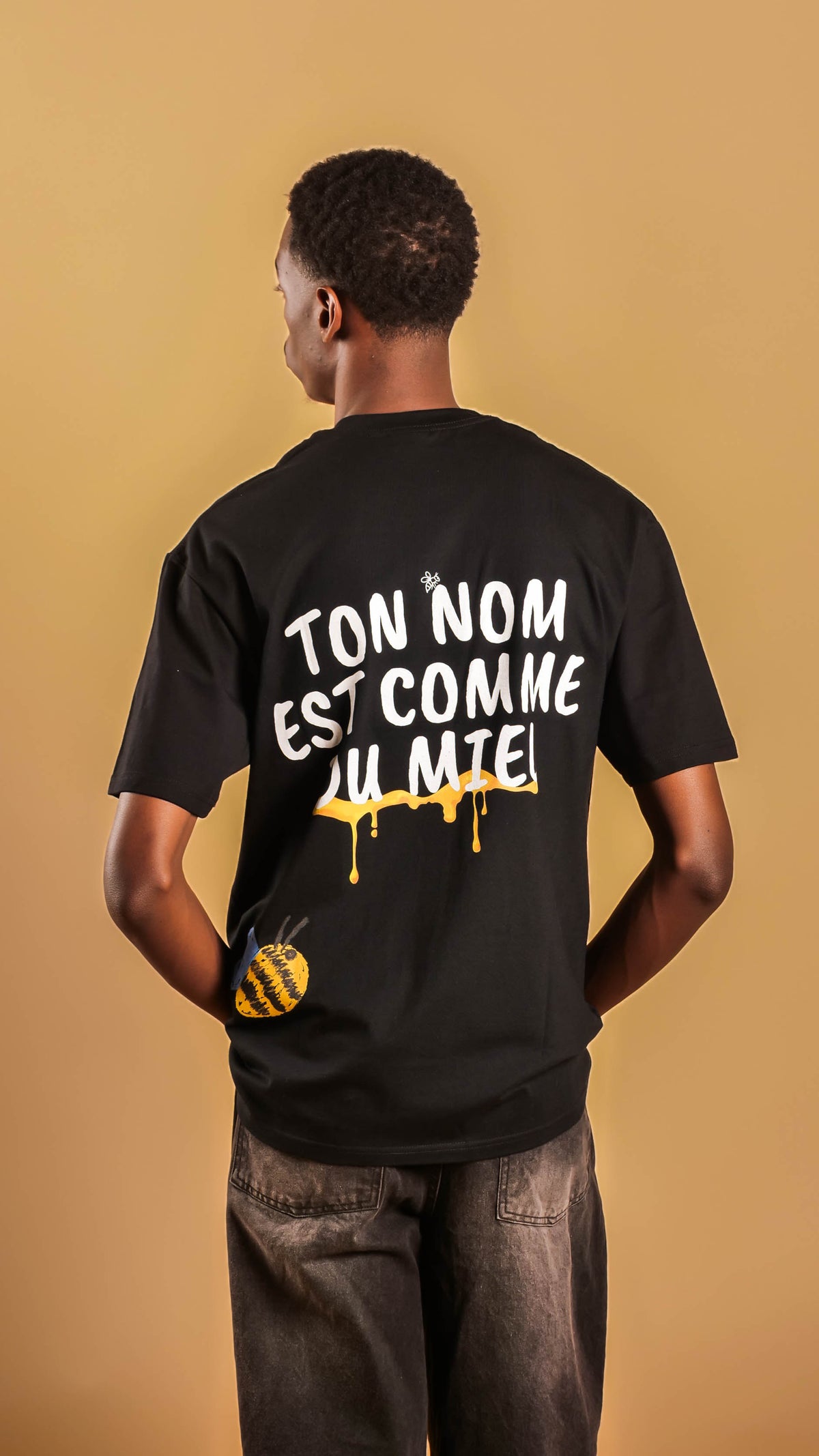 HONEY — Noir